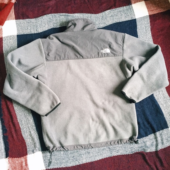 The North Face slate gray fuzzy jacket - Picture 4 of 4